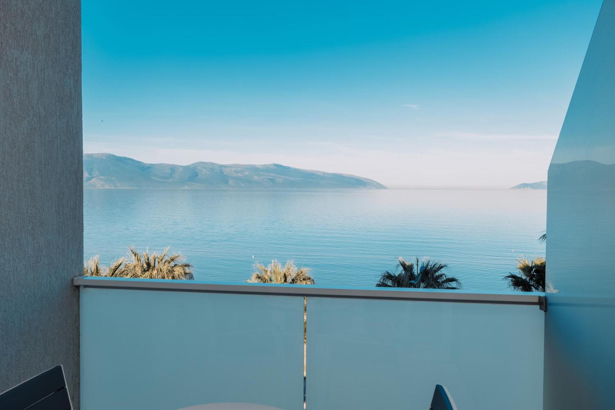 Duka Hotel Vlorë Εξωτερικό φωτογραφία