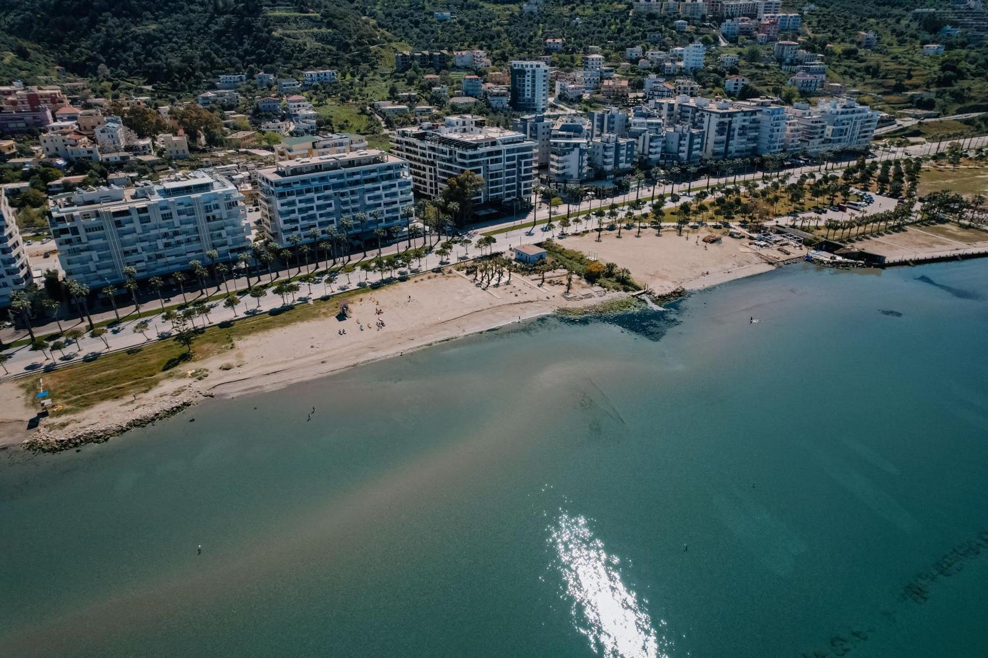 Duka Hotel Vlorë Εξωτερικό φωτογραφία